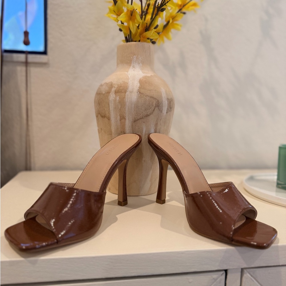 Forever 21 Chic Brown Heels